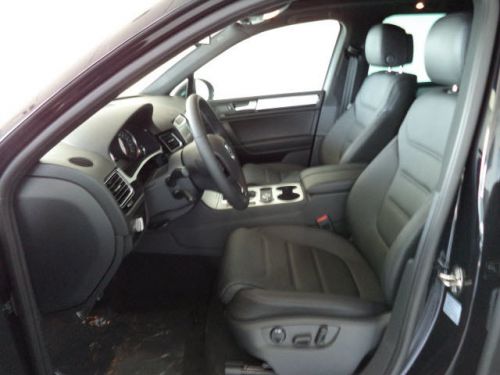 2014 Volkswagen Touareg 3.6L R-Line, US $56,395.00, image 4