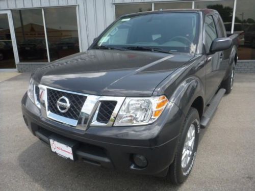 2014 nissan frontier sv