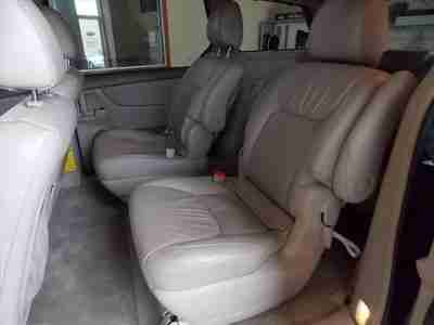 XLE Limited 3.5L JBL Stereo System MP3 Player Satellite Radio Ready Moon Roof, image 18