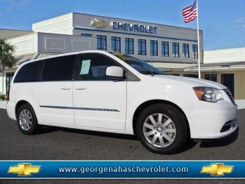 2014 chrysler town & country touring