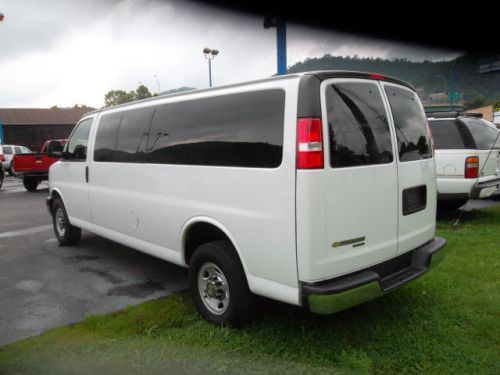 2013 chevrolet express 3500 lt