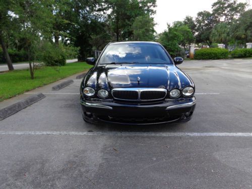2002 jaguar x-type base sedan 4-door 2.5l