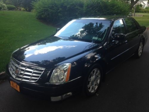 2009 cadillac dts base sedan 4-door 4.6l