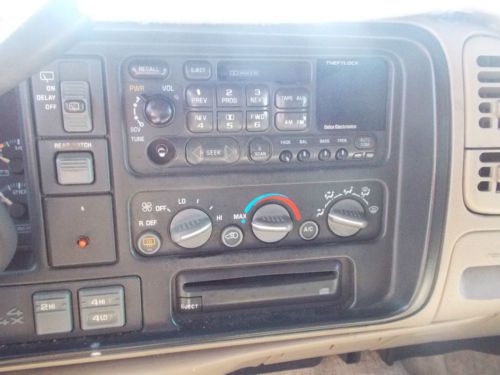 1997 Chevy Tahoe NO RESERVE, image 6