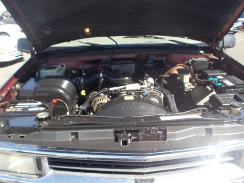 1997 Chevy Tahoe NO RESERVE, image 16