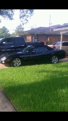 2002 jaguar xkr  convertible 2-door 4.0l