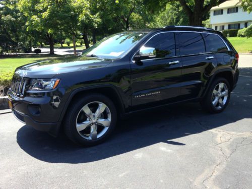 2011 jeep grand cherokee limited loaded w/ over 5k worth of factory upgrades