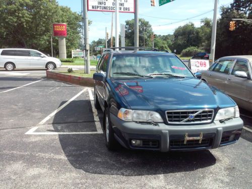Blue volvo v70 xc wagon used