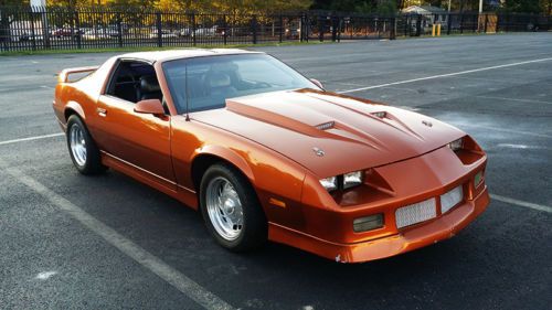 1989 chevrolet camaro iroc-z coupe 2-door 5.7l