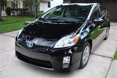 2011 toyota prius iv hybrid 1 owner fl car leather heated seats new tires