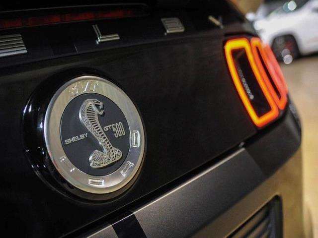 Ford mustang shelby gt500 coupe 2-door