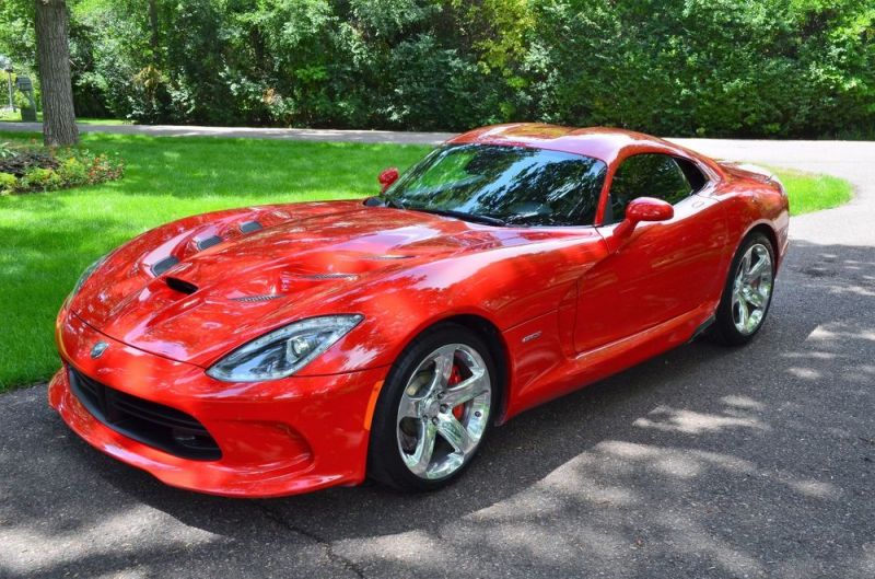2014 dodge viper gts