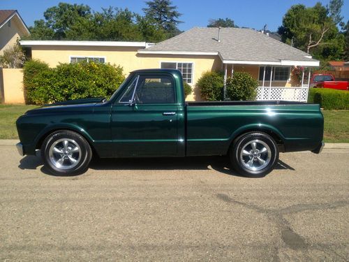 Custom chevy c-10 shortbed fleetside, dark hunter green, linex, tint, stereo...