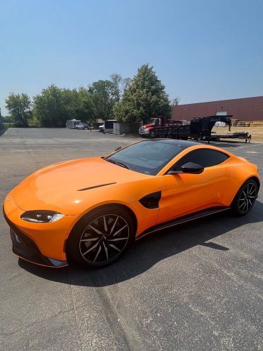 2020 aston martin vantage