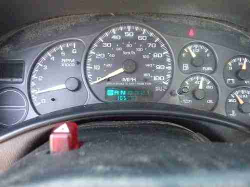 2002 CHEVROLET 2500 6.0 SILVERADO LOW MILES, image 4