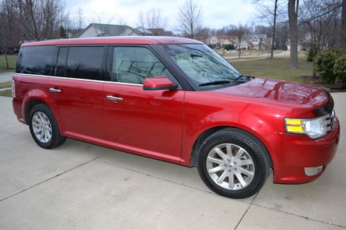 2010 ford flex sel sport utility 4-door 3.5l