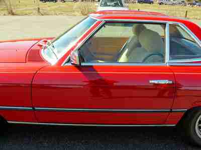 RARE MERCEDES BENZ 380SL CONVERTIBLE LOW MILES CLEAN V8 AUTO HARD SOFT TOPS, image 10