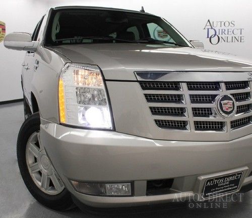 We finance 2007 cadillac escalade awd warranty mroof htcldsts 6cd hids  pwrgte