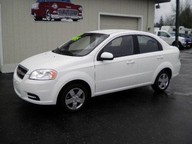 2009 chevrolet aveo lt sedan 4-door 1.6l