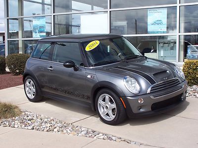 2004 mini cooper s turbo hardtop gray alloy wheels 6 speed two tone leather