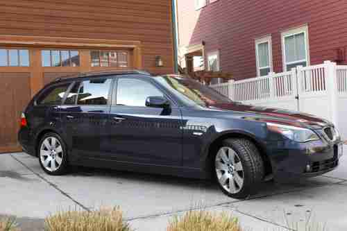 2007 BMW 530xi 6 Spd MANUAL WAGON!!! EXTREMELY RARE!!, image 2