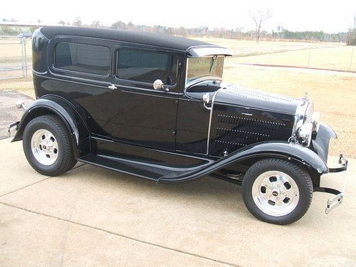 1930 ford model a  steel body built 327 p/s p/b vintage a/c new interior look