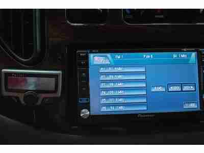 Explorer Hi- Top 5.4L Rear Wheel Drive Leather Buckets Heated Seats e150 Limited, image 14