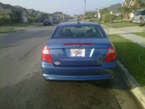 2010 ford fusion se sedan 4-door 2.5l