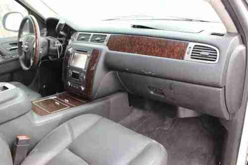 2012 GMC Yukon Denali XL 4WD Damaged Salvage Loaded Only 8K Miles Navi Wont Last, US $20,900.00, image 6