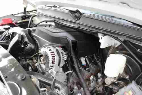 2012 GMC Yukon Denali XL 4WD Damaged Salvage Loaded Only 8K Miles Navi Wont Last, US $20,900.00, image 8