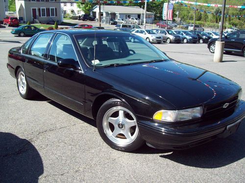 1995 chevrolet impala  ss  very low miles