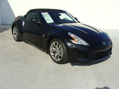 2010 nissan 370z convertible