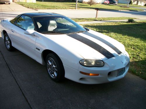 2001 chevrolet camaro z28 auto, t-tops