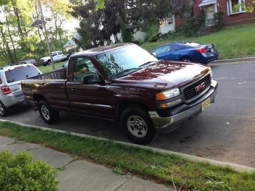 2002 gmc sierra 1500 4.8l 4x4, 5 speed great work truck