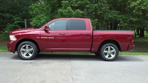 2012 ram 1500 sport crew cab 4x2 loaded new condition w/leather hemi 5.7