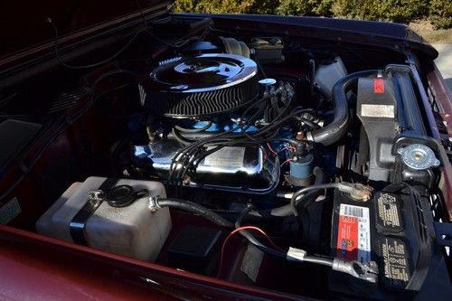 Beautifully restored example of excellent original rare Mini-pickup Style Bronco, image 16