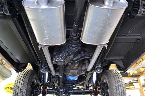 Beautifully restored example of excellent original rare Mini-pickup Style Bronco, image 21