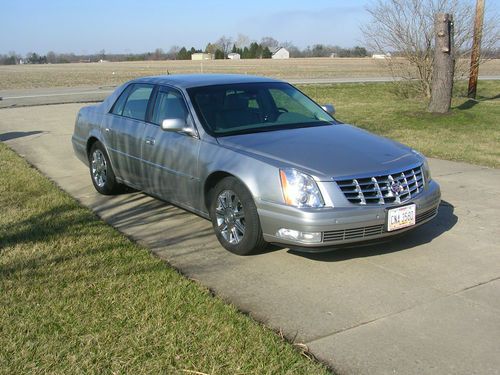 2006 cadillac dts fully loaded - really!