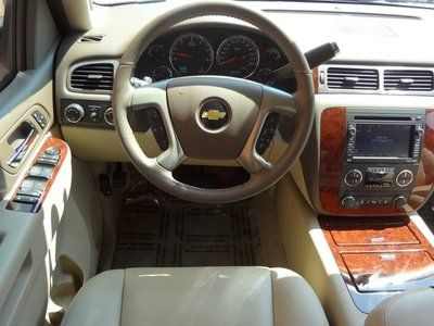 4x4 LTZ Navigation Sunroof DVD Cooled Seats GM Certified We Finance, image 7