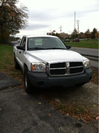 2007 dodge dakota st extended cab pickup 4-door 3.7l