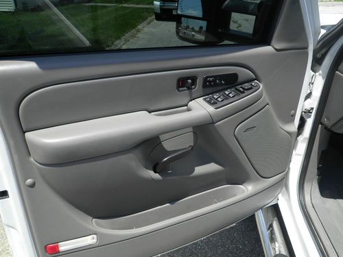 2006 Chevrolet Silverado 2500HD DURAMAX 6.6L Crew Cab Leather Loaded!, image 9