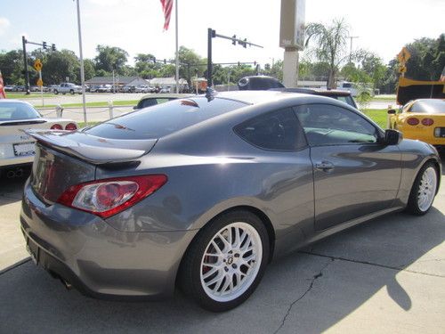 2010 Hyundai Genesis Coupe, Track Edition, 6 spd manual, Sunroof, REBUILT TITLE!, US $12,850.00, image 4