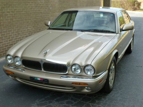 2000 jaguar xj8 base sedan 4-door 4.0l
