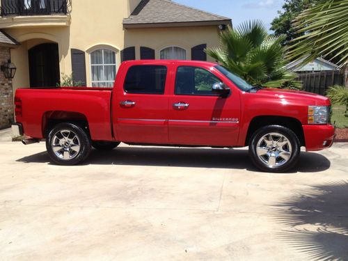 2011 chevrolet silverado 1500 lt crew cab pickup 4-door 5.3l