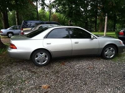 1998 lexus es300 base sedan 4-door 3.0l