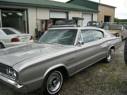 1966 dodge charger base hardtop 2-door 7.2l