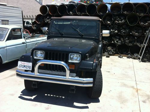 1990 jeep wrangler black 4.2l