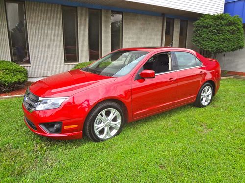 2012 ford fusion se_2.5l_only 4k_moon_sync_rear spoiler_fogs_rebuilt_no reserve