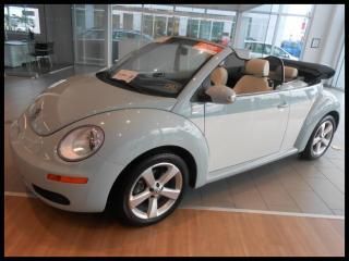 2010 volkswagen/new beetle conv/ auto/ special edition #463 of 1500
