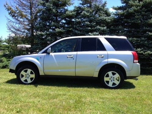 2006 saturn vue v6 all wheel drive suv